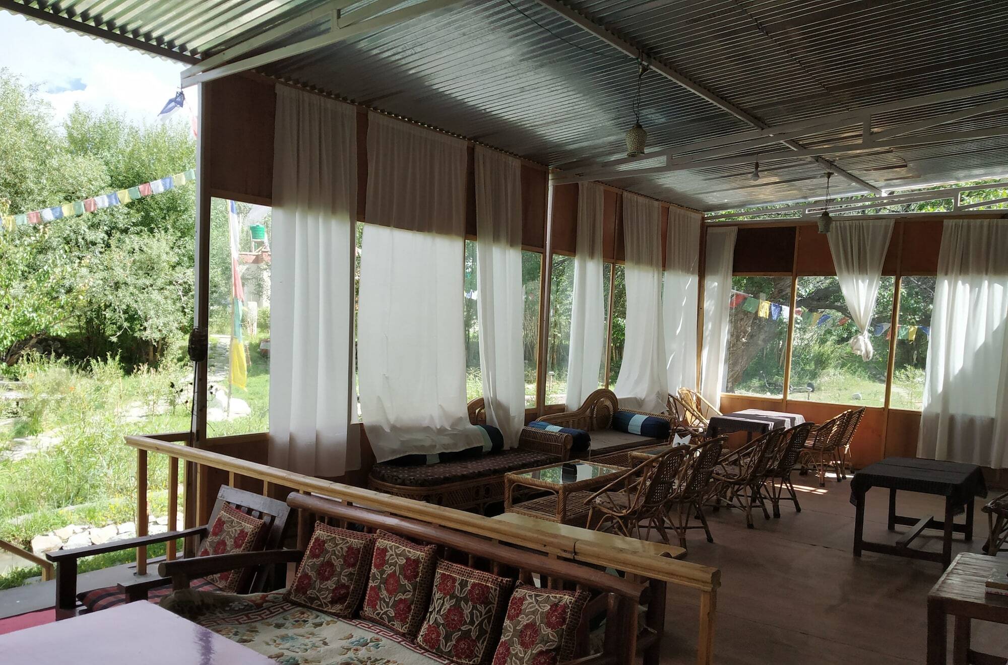 Lotus Eco Resort Hundar Exterior photo